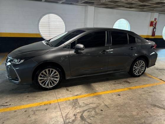 TOYOTA COROLLA 2.0 VVT-IE FLEX XEI DIRECT SHIFT TOYOTA COROLLA 2.0 VVT-IE FLEX XEI DIRECT SHIFT